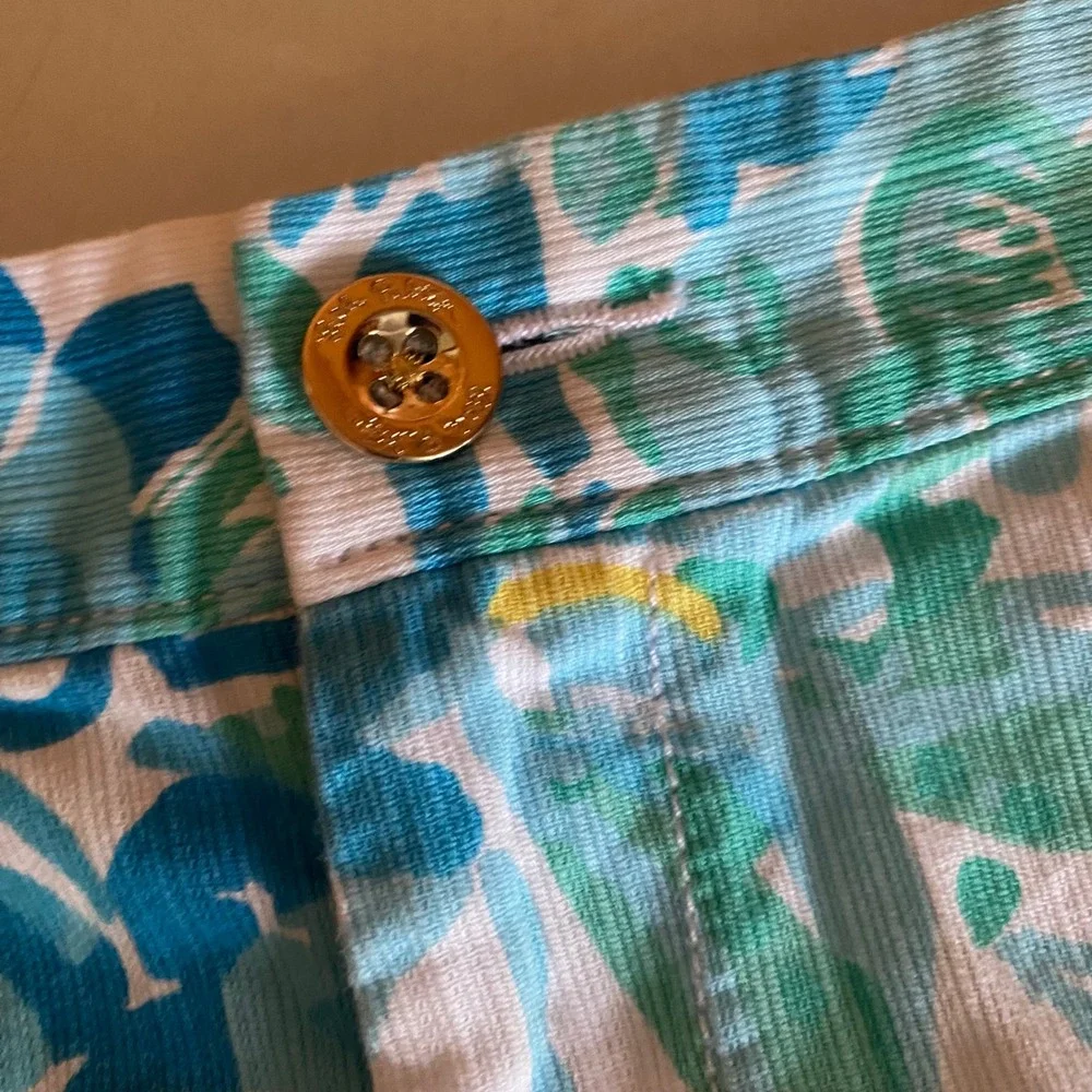 Lilly Pulitzer Buttercup Shorts Women's 14 Blue Floral Scalloped Hem Cotton